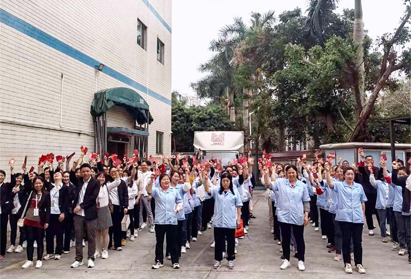龍行龘龘，前程朤朤丨雅香麗化妝用品（深圳）有限公司龍運當(dāng)頭，開工大吉！